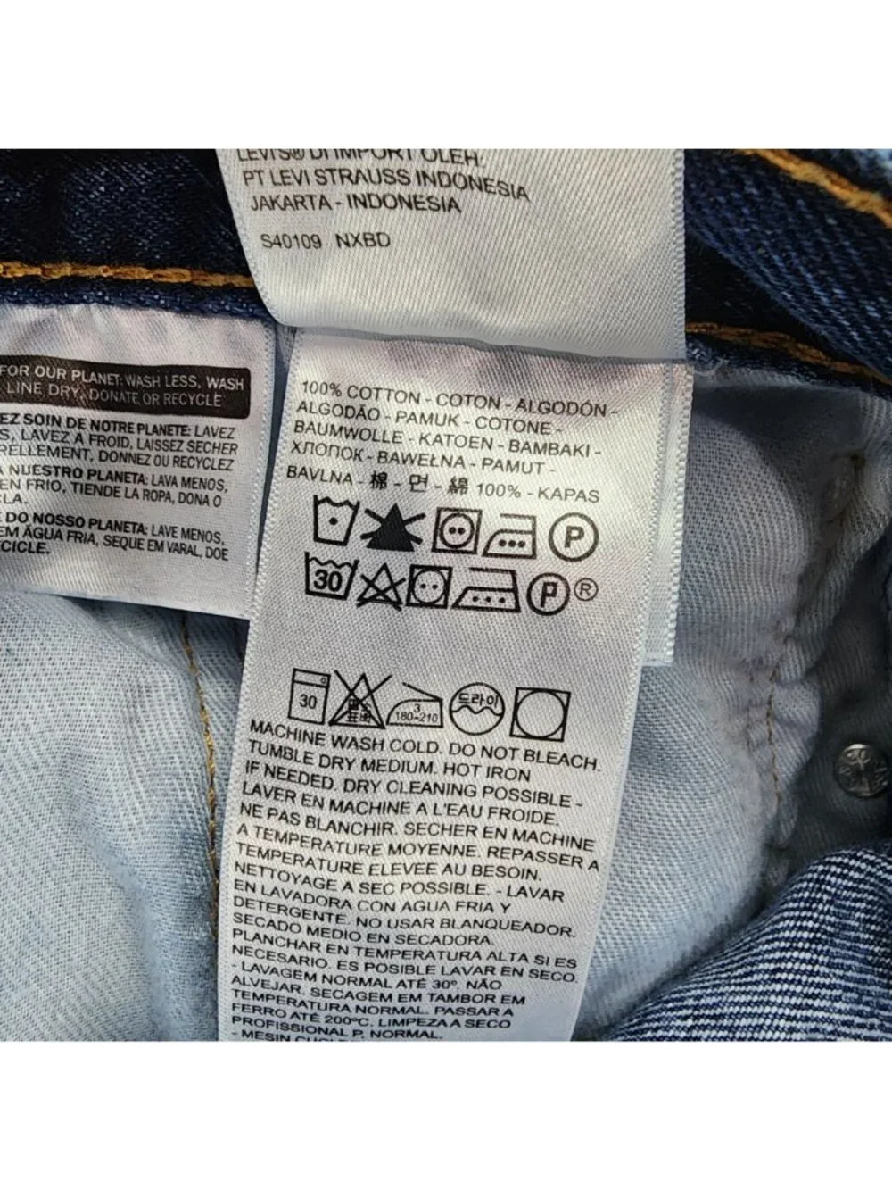 Levis Jeans Mens 42x29 550 Blue Cotton Denim Relaxed Fit Tapered Leg *Read*
